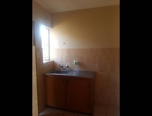 2 BEDROOM PROPERTY TO RENT IN RANDPOORT